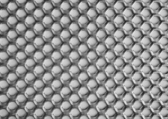 Expanded Galvanized Steel Mesh (Flattened) 4×4 mm, 0.7 mm (1250×2500 mm)